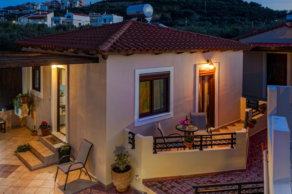 Kyriaki's Cozy Apartments Agia Marina Zewnętrze zdjęcie