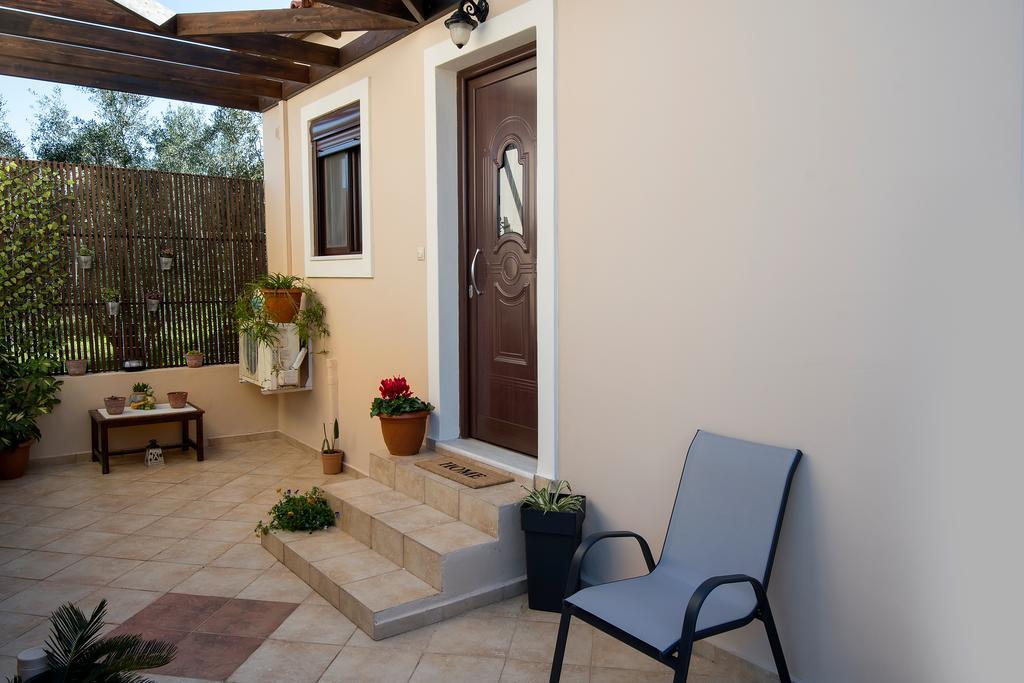 Kyriaki's Cozy Apartments Agia Marina Zewnętrze zdjęcie