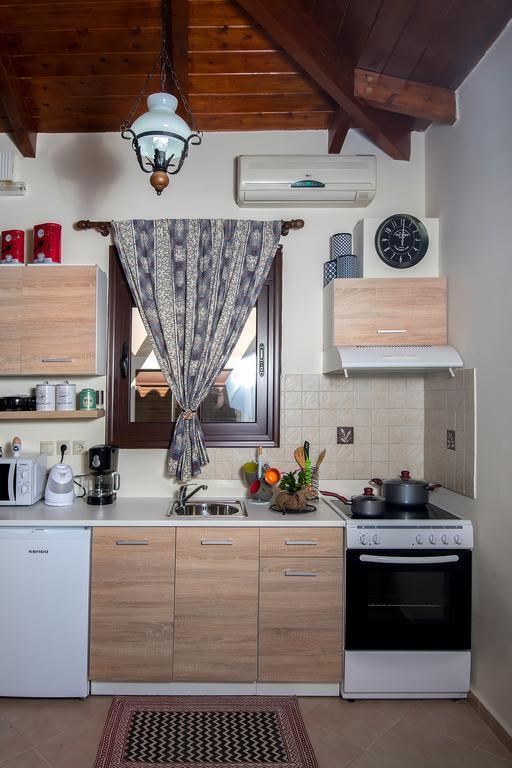 Kyriaki's Cozy Apartments Agia Marina Zewnętrze zdjęcie