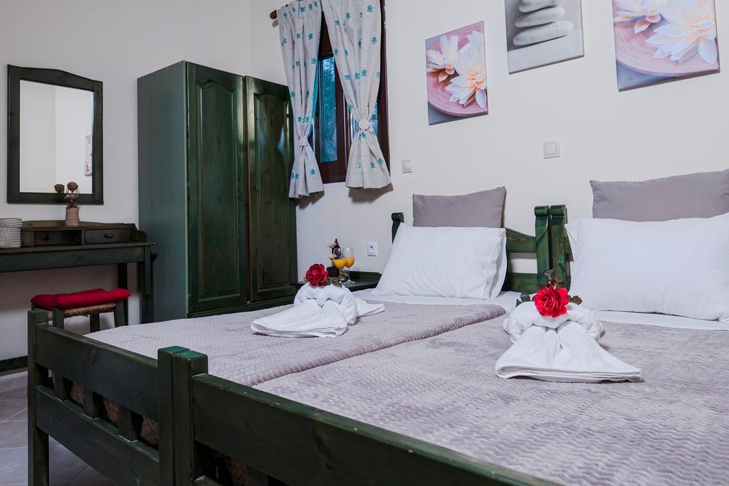 Kyriaki's Cozy Apartments Agia Marina Zewnętrze zdjęcie