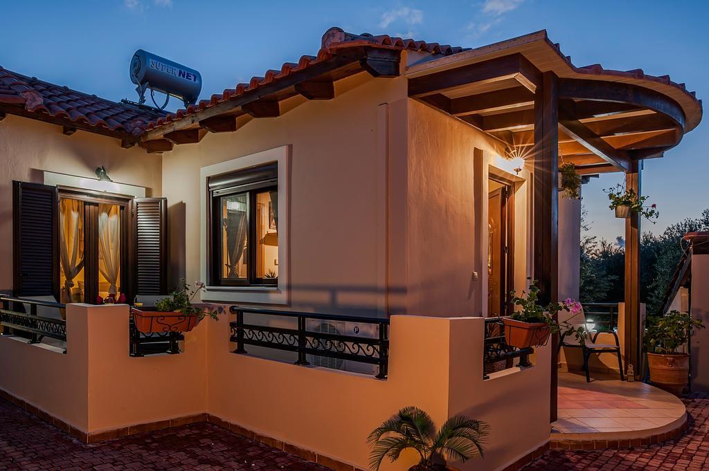 Kyriaki's Cozy Apartments Agia Marina Zewnętrze zdjęcie