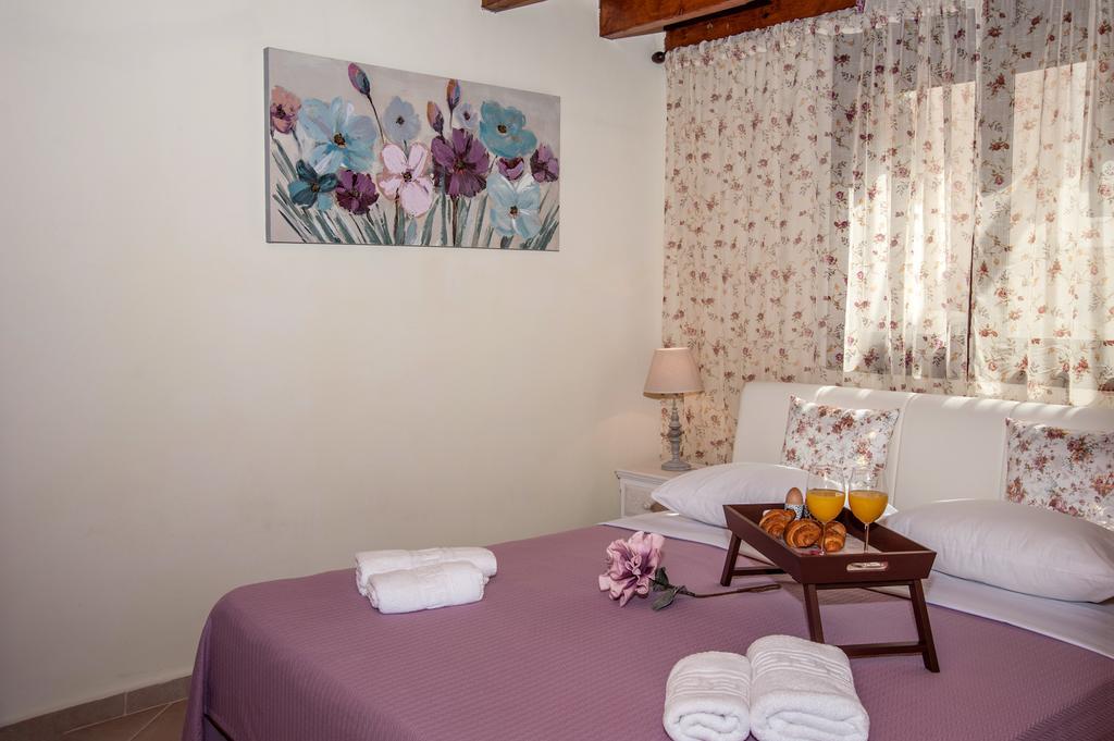 Kyriaki's Cozy Apartments Agia Marina Zewnętrze zdjęcie