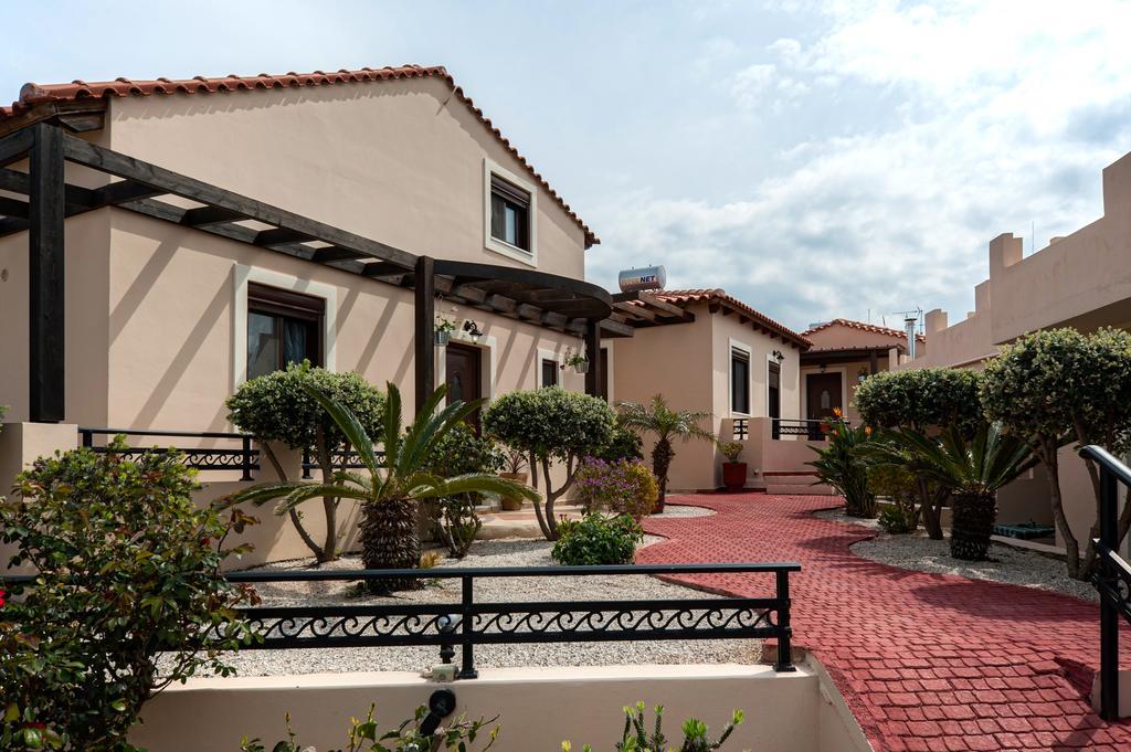 Kyriaki's Cozy Apartments Agia Marina Zewnętrze zdjęcie